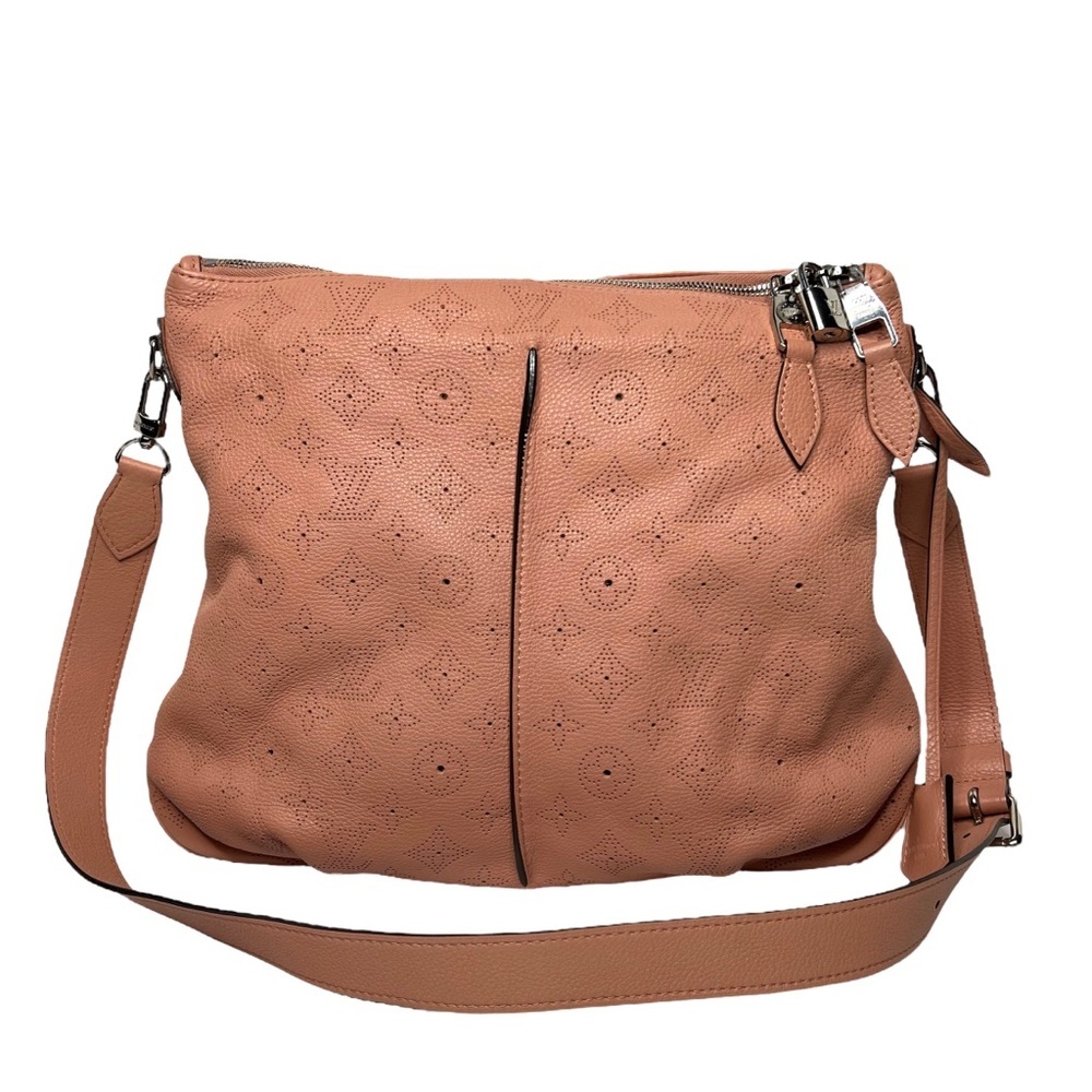🔴SOLD🔴 LOUIS VUITTON • SELENE BAG
